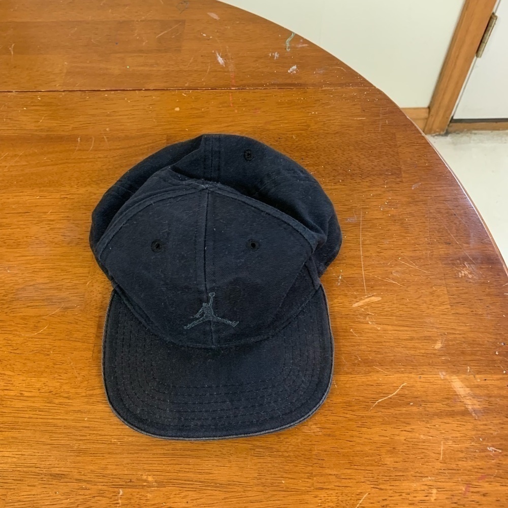 Air Jordan black baseball hat lid toddler size 💯 cotton #springbreak